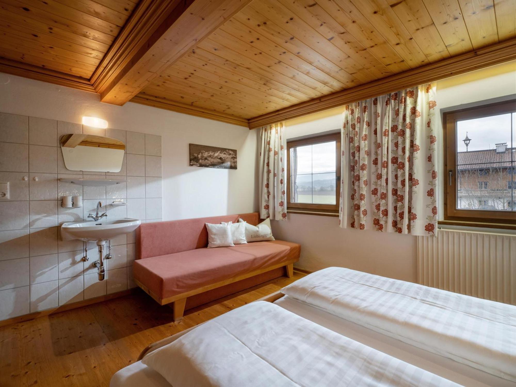 Kroepflhof St. Johann in Tirol Exterior foto